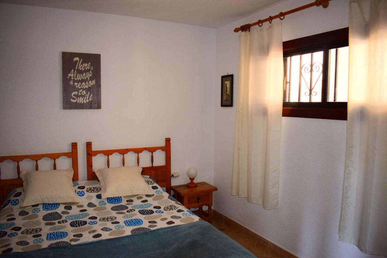 Sunny Summerland Los Cristianos, Ap With City And Ocean View Лос Кристианос Экстерьер фото